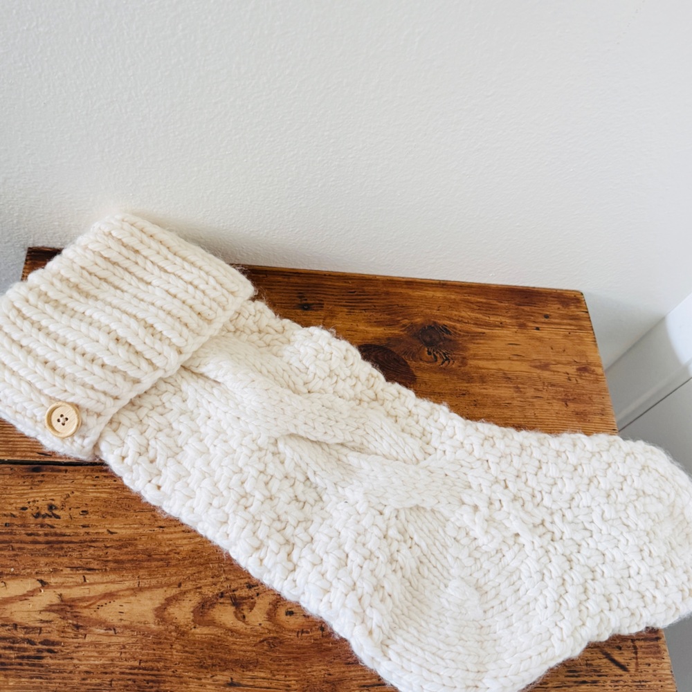 Pottery Barn Cream Chunky Knit Thick Stocking - Picture 4 of 6